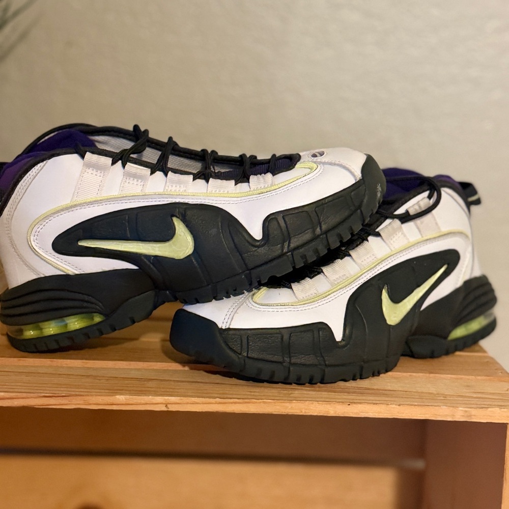 Nike White and Black Sneakers with Yellow Accents